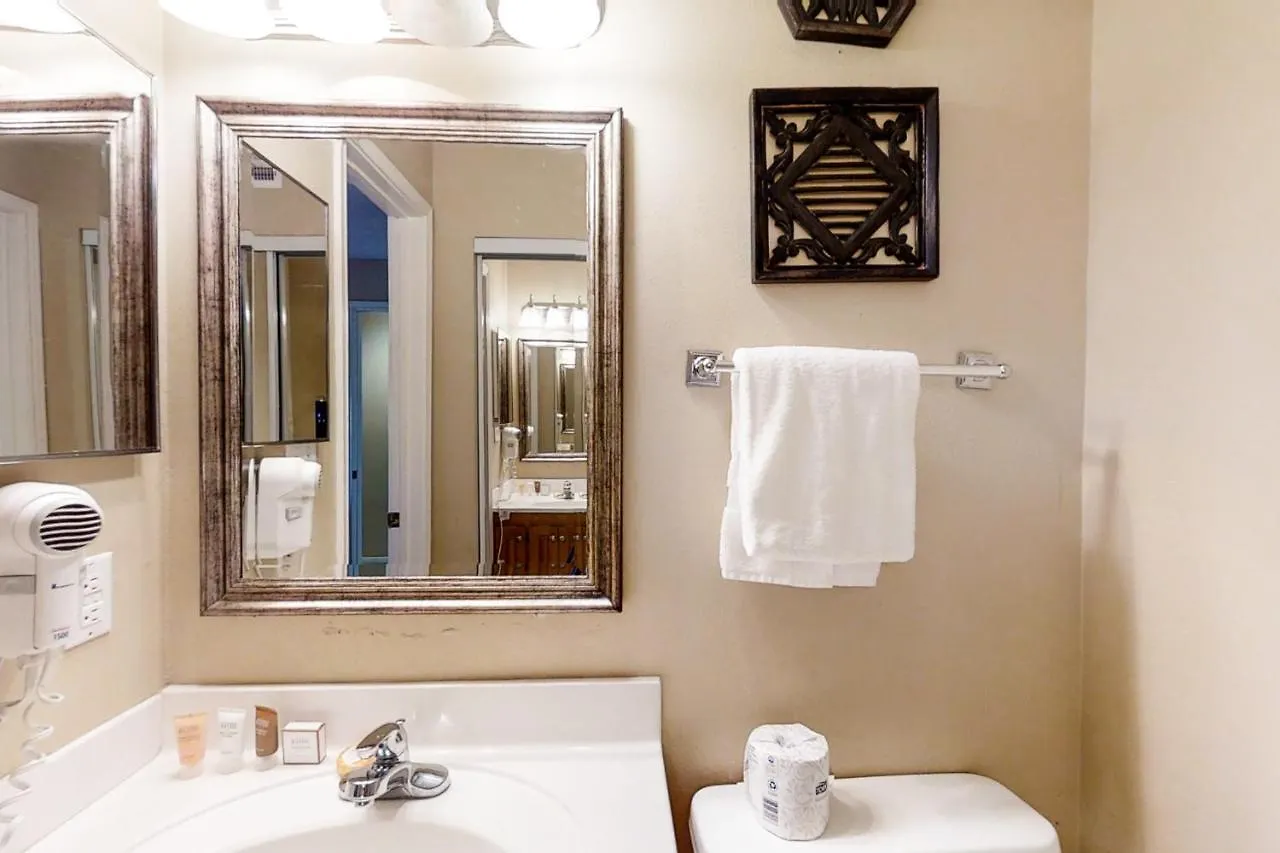 Crystal Sands 210A Apartman Destin